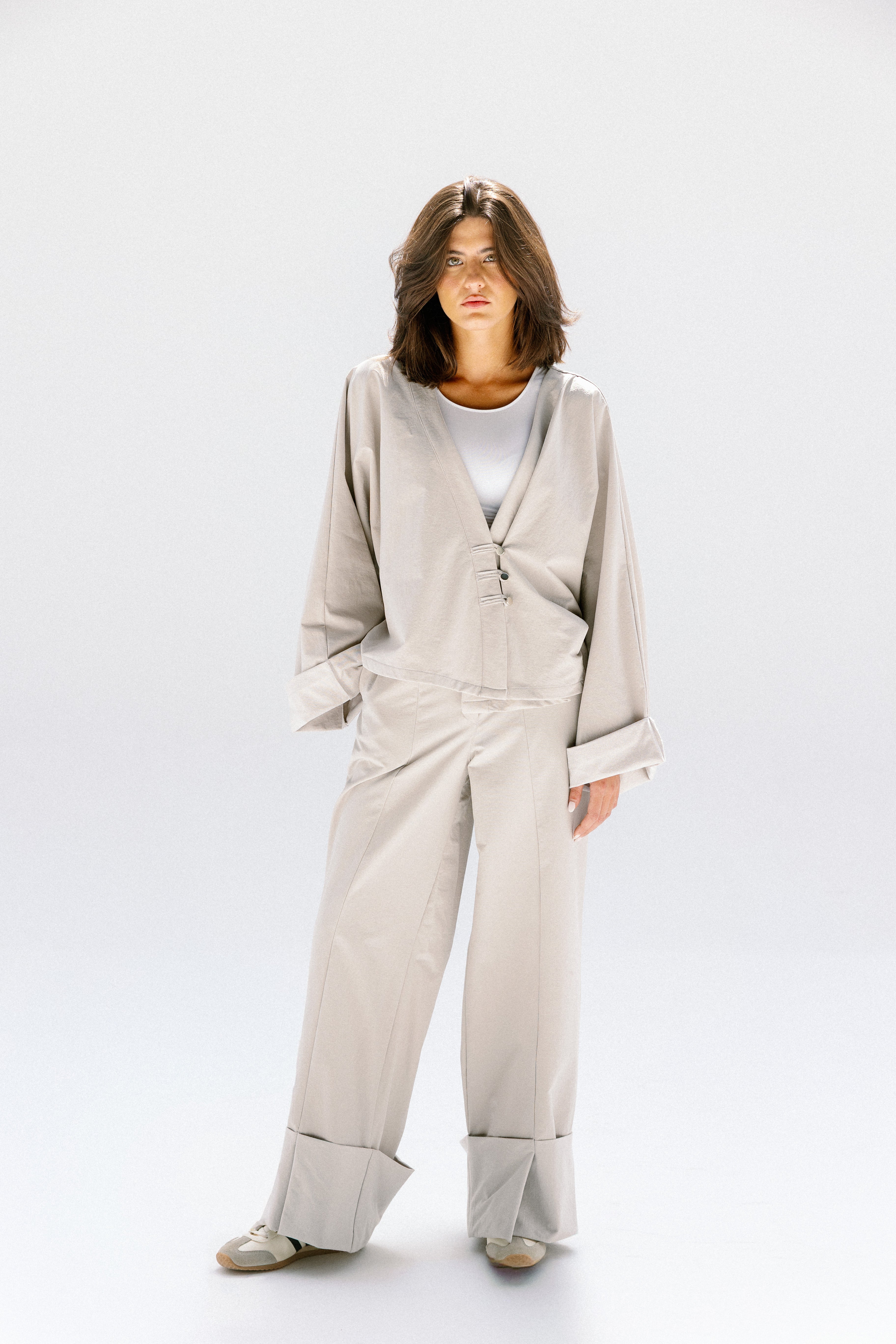 F25-T20 Light Gray