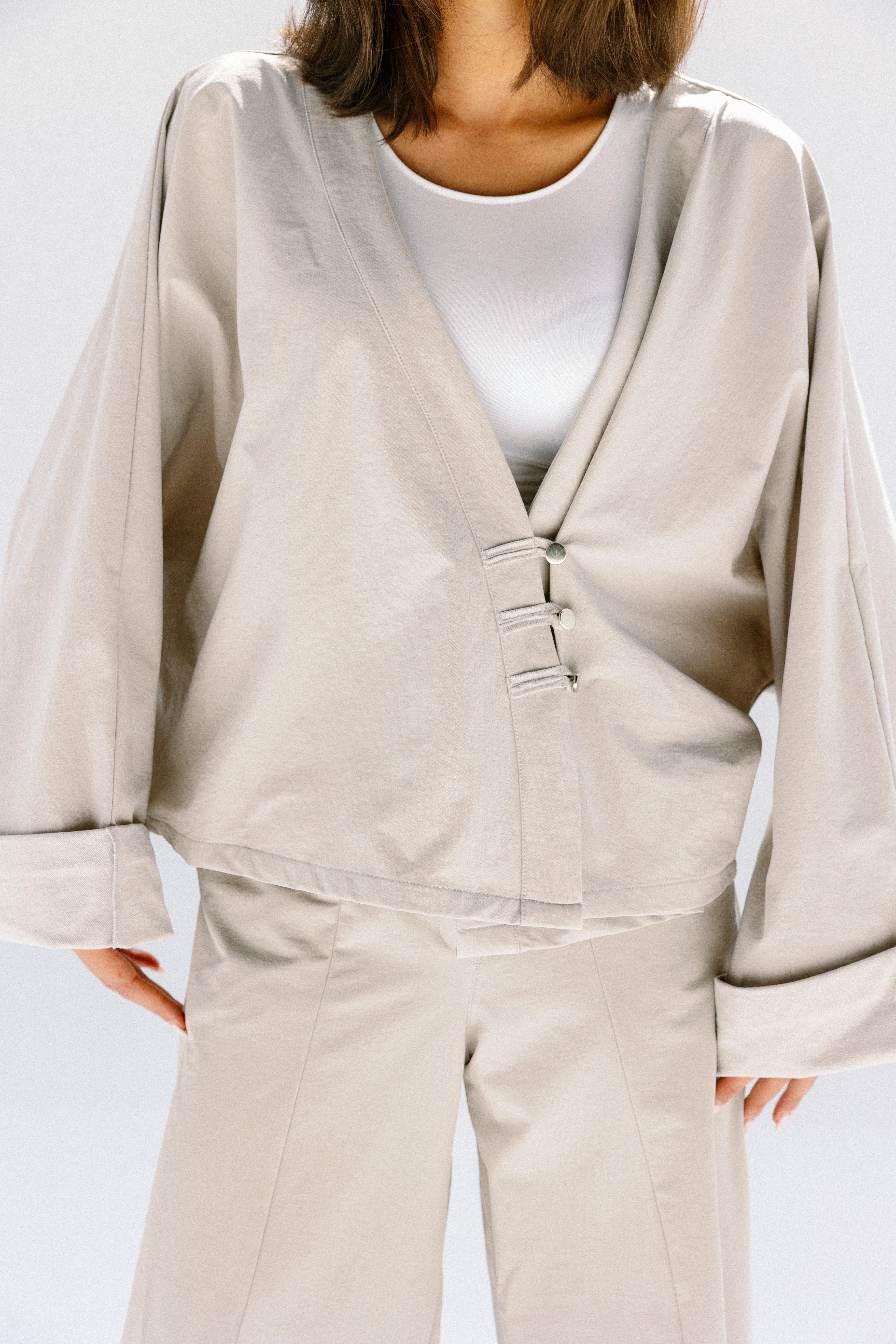 F25-T20 Light Gray