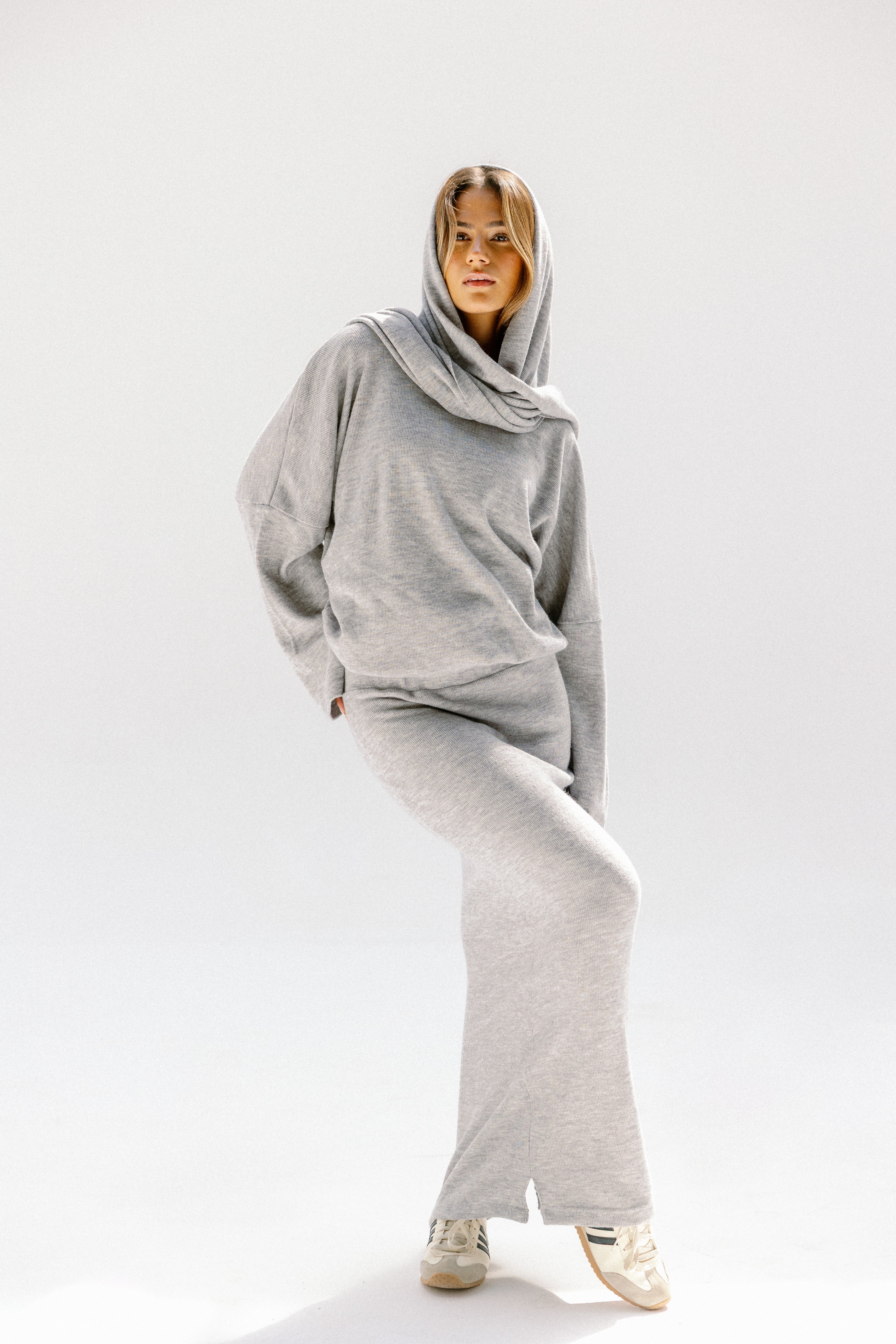 The velour skirt Gray