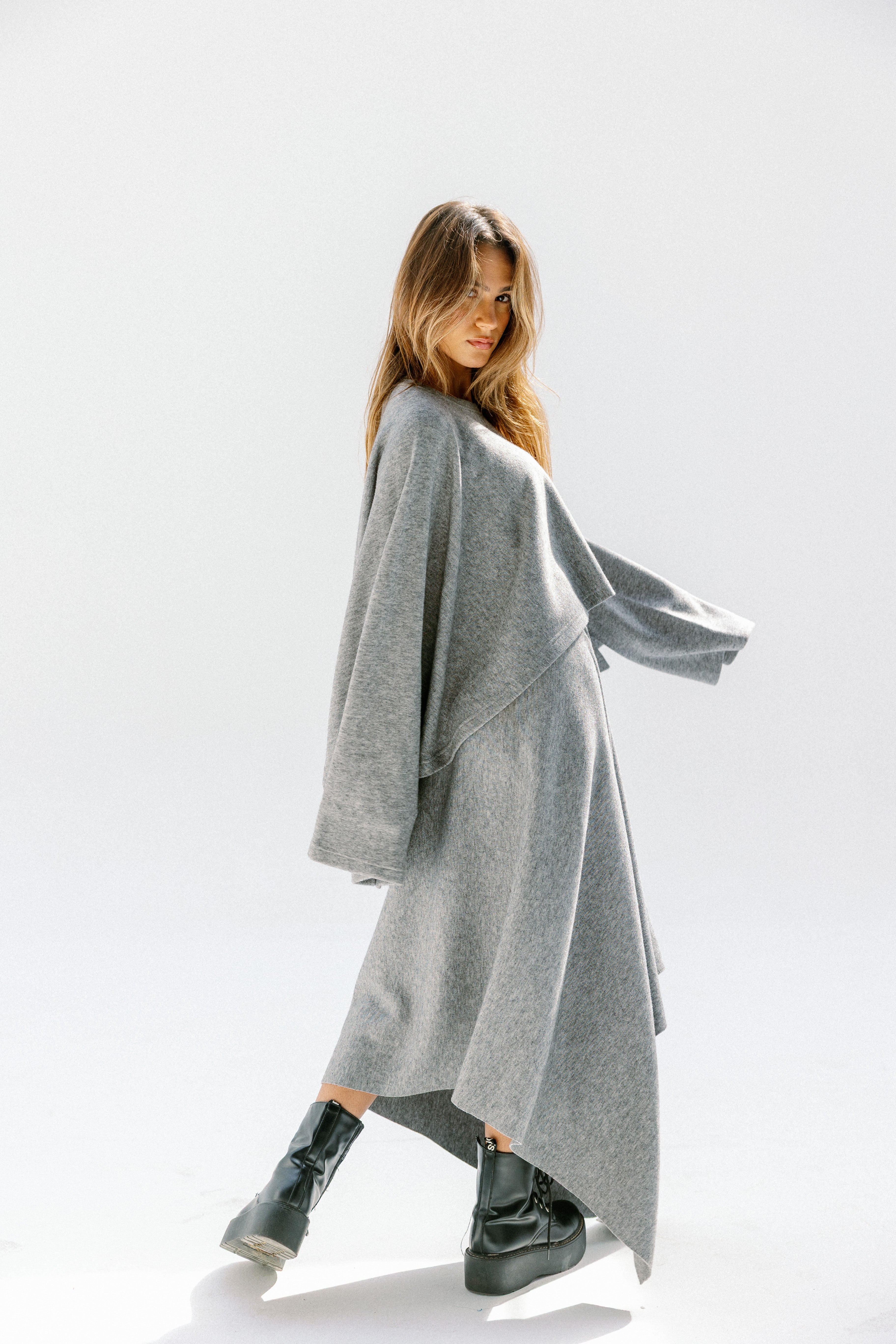 the flow line skirt  Gray