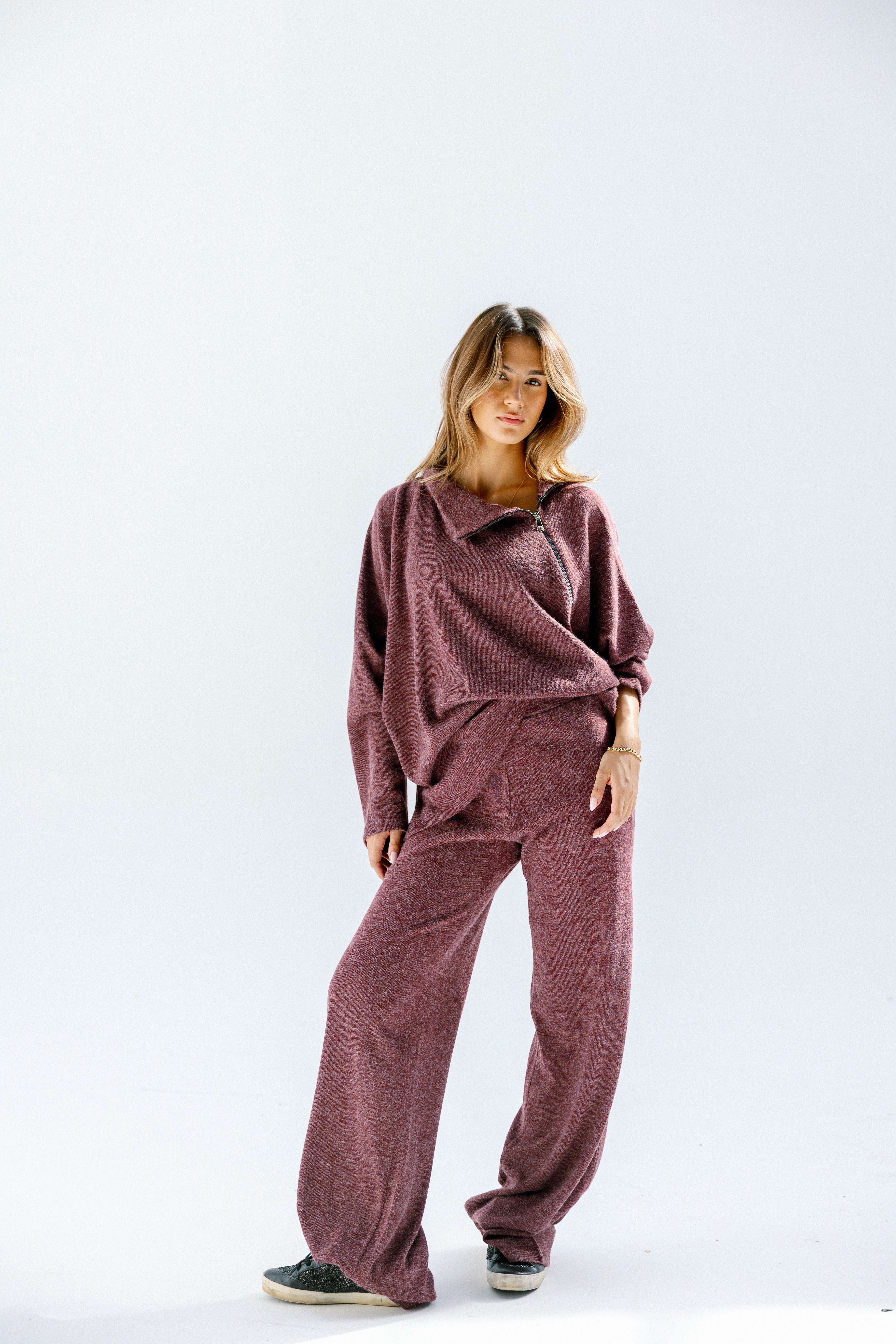 The halo pants  Burgundy