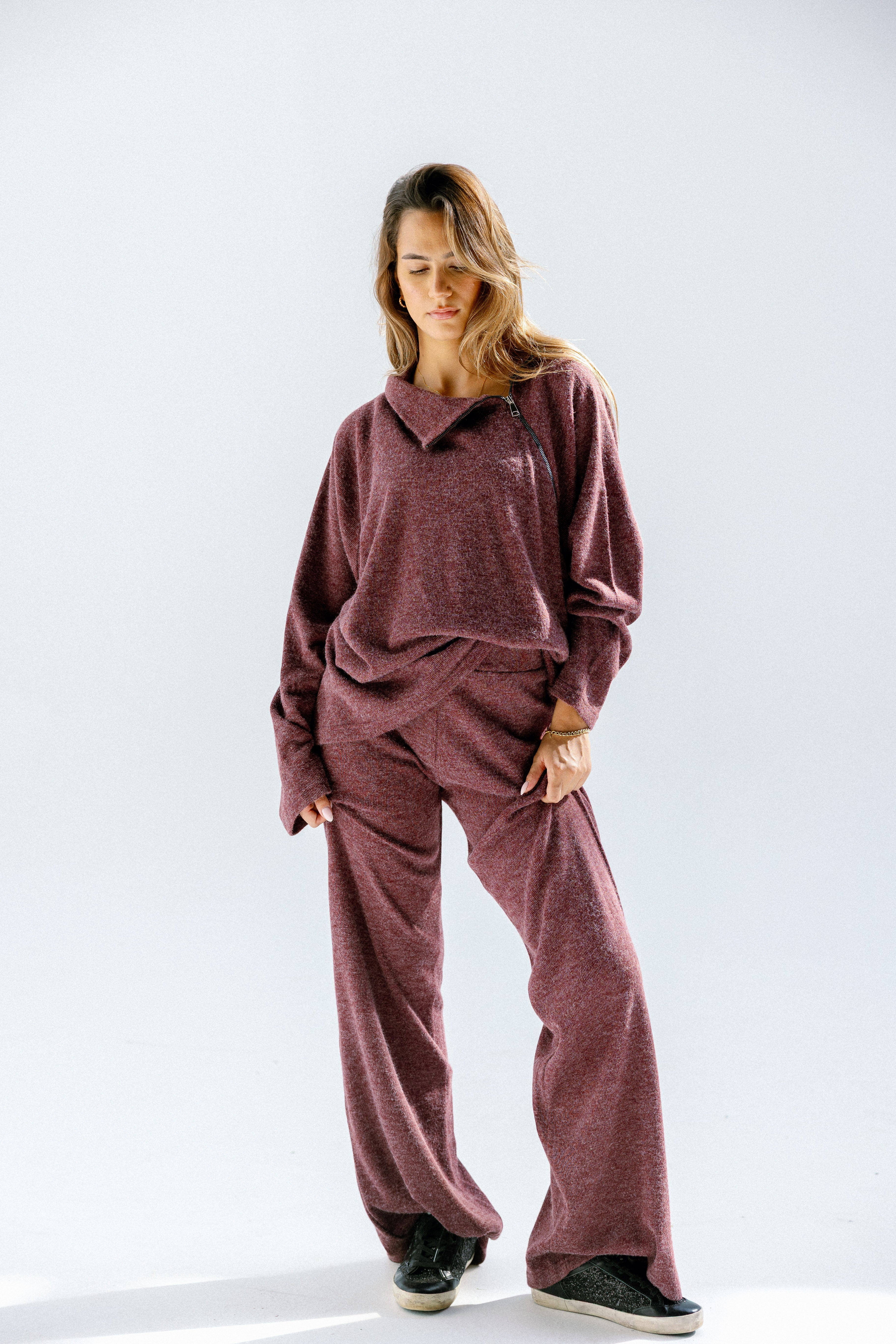 The halo pants  Burgundy