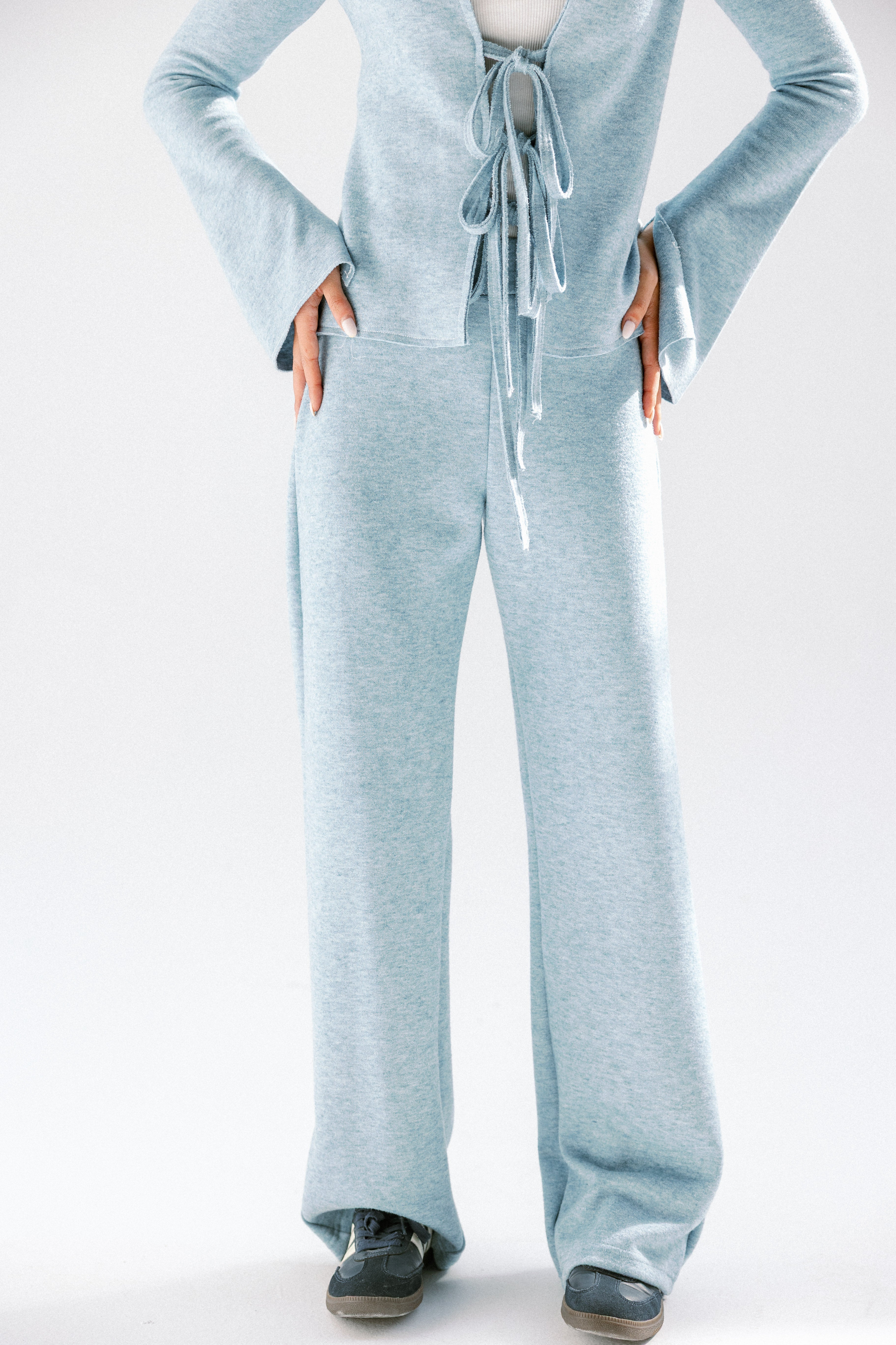 The knot pants Baby Blue