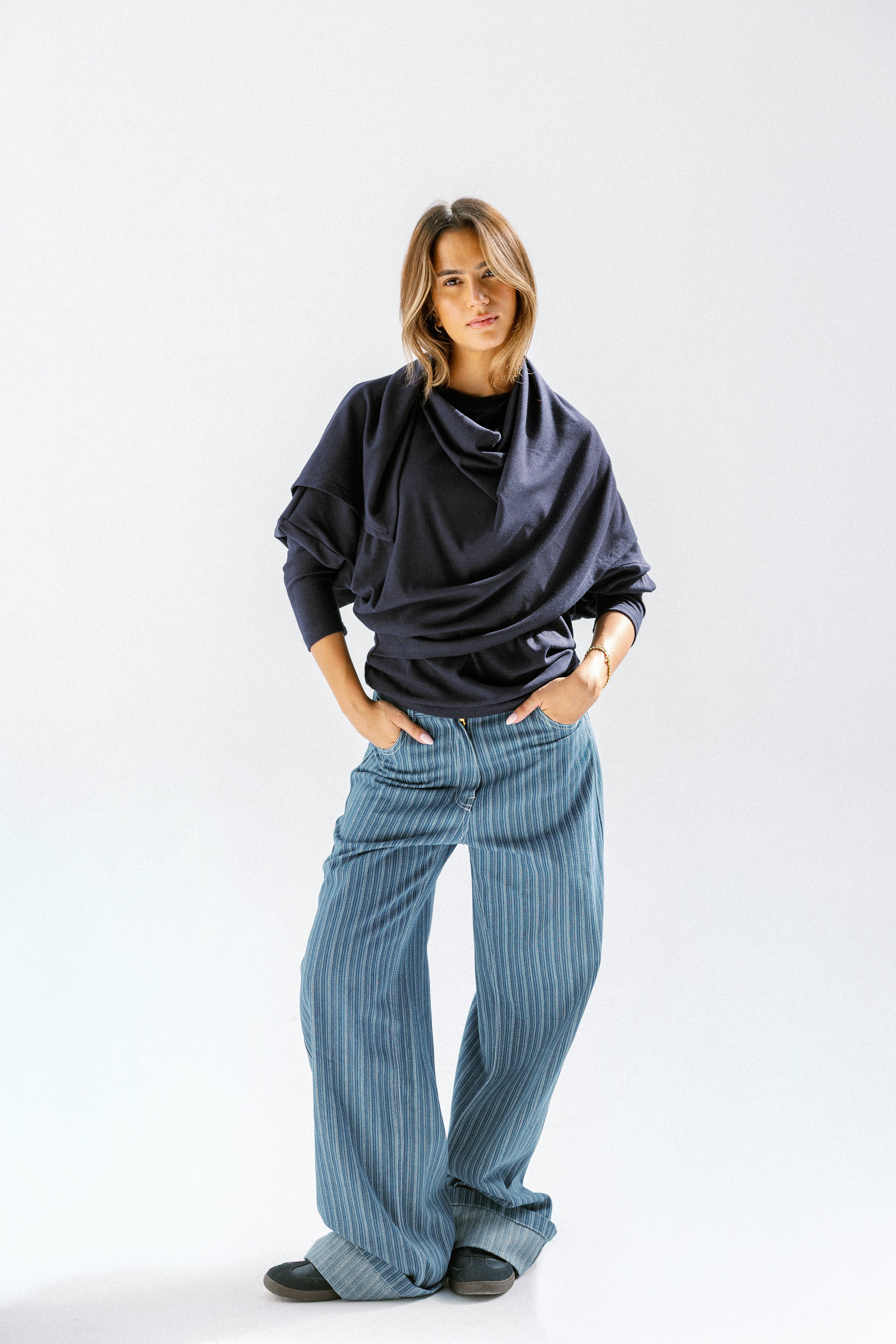 The wrap line top  Navy Blue