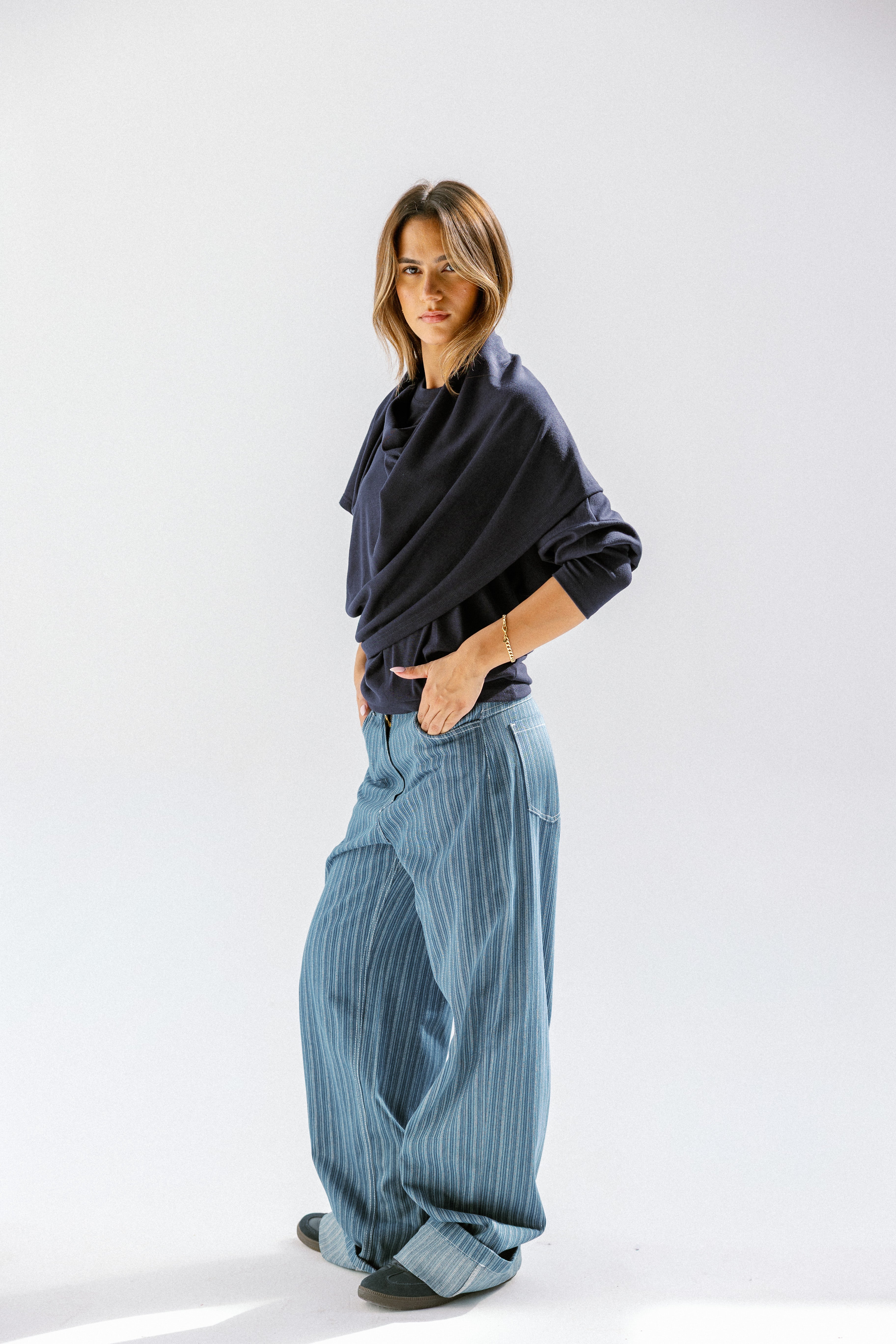The wrap line top  Navy Blue