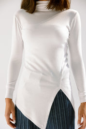 The verge top White