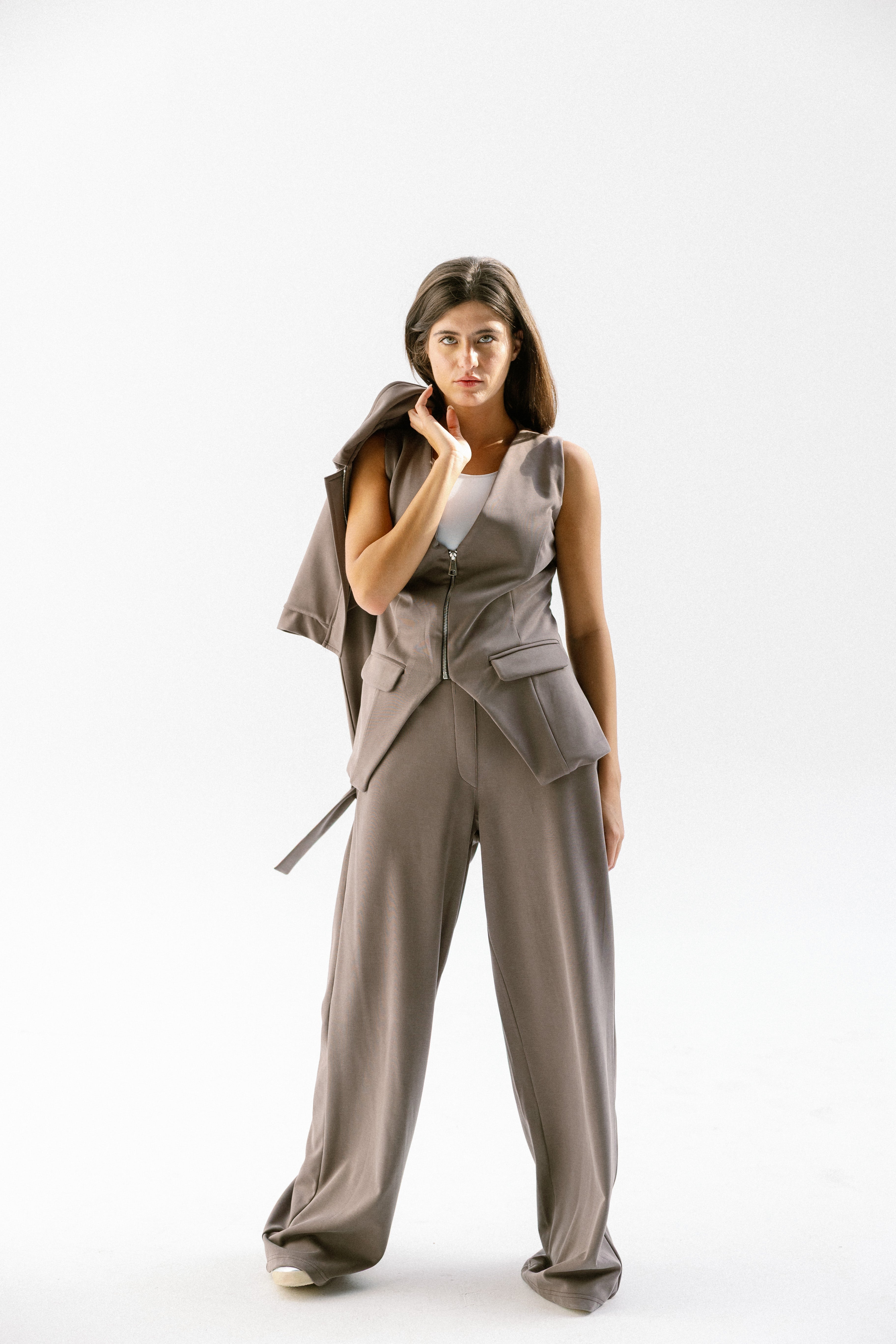 the base form pants  Café